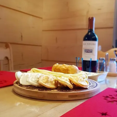 Biały Puch Domek alpejski